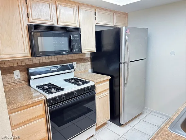 $1,295 | 1908 Rio Canyon Court, Unit 106, Las Vegas, NV 89128