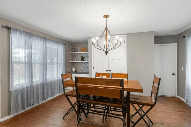 $514,900 | 2500 Xylon Avenue South, St. Louis Park, MN 55426