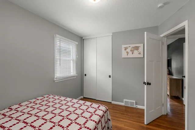 $514,900 | 2500 Xylon Avenue South, St. Louis Park, MN 55426