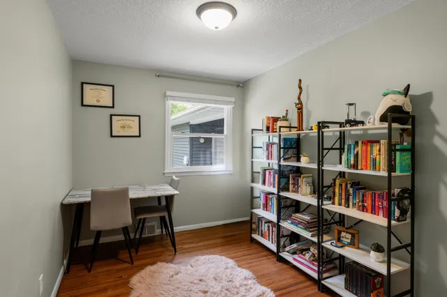 $514,900 | 2500 Xylon Avenue South, St. Louis Park, MN 55426