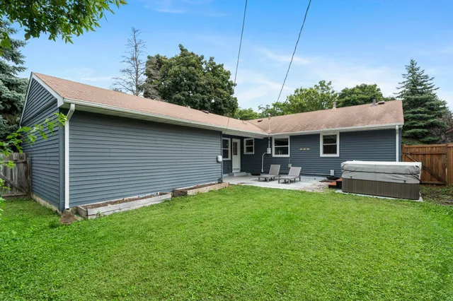 $514,900 | 2500 Xylon Avenue South, St. Louis Park, MN 55426