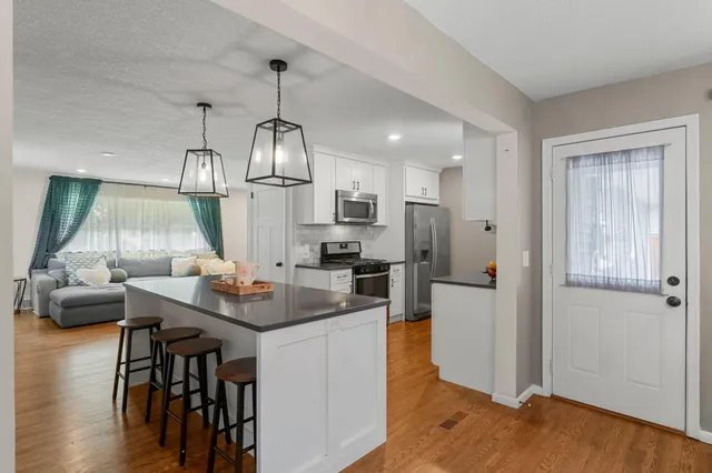 $514,900 | 2500 Xylon Avenue South, St. Louis Park, MN 55426