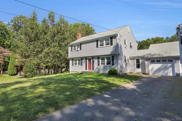 $393,000 | 35 Heritage Drive, Southington, CT 06489