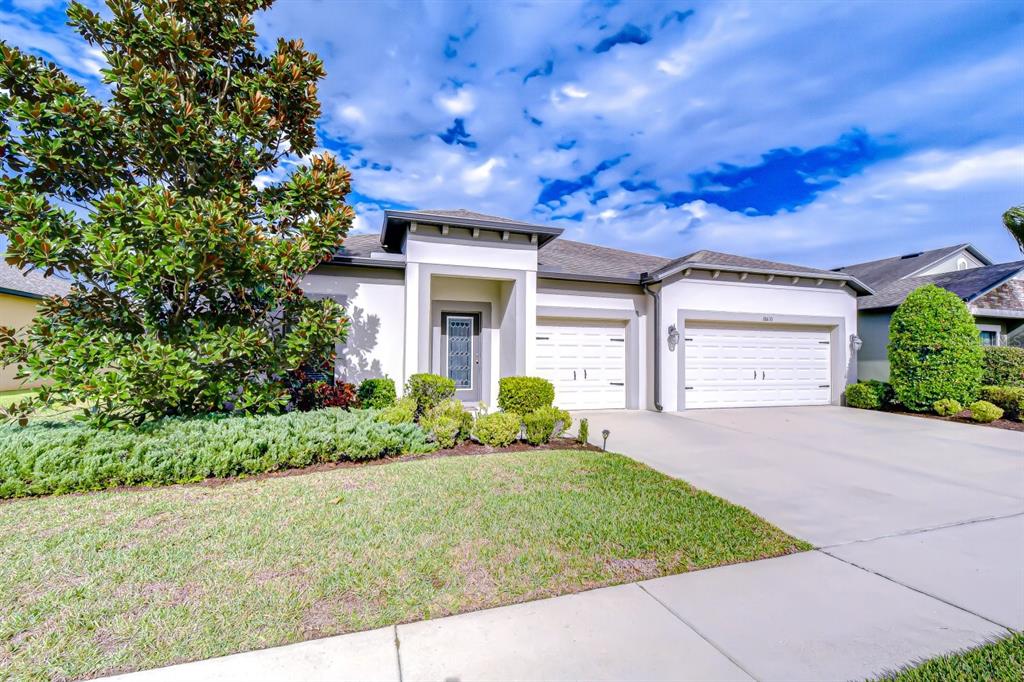 18633 Rococo Road Spring Hill, FL 34610 - Photo 4 of 70 Gallery Image 4