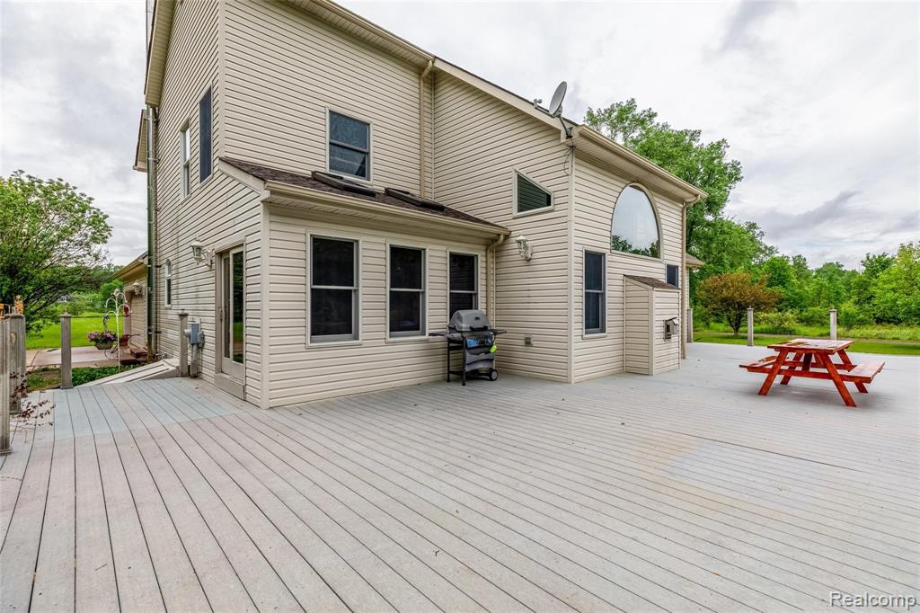 13034 Capernall Road Carleton, MI 48117 - Photo 27 of 44