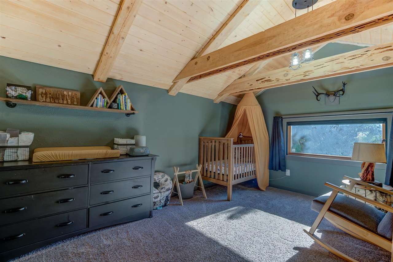 600 Microwave Road Mount Shasta, CA 96067 - Photo 12 of 24 Gallery Image 12