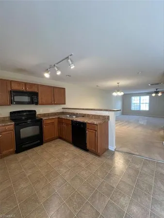 $2,100 | 34 Ackland Drive, Greensboro, NC 27455