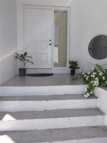 $2,600 | 3639 Northwest 6th Street, Unit 3639, Deerfield Beach, FL 33442