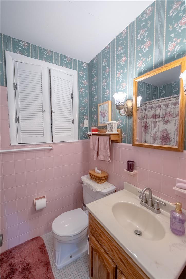 36 Schoolhouse Road Chalfont, PA 18914 - Photo 19 of 34