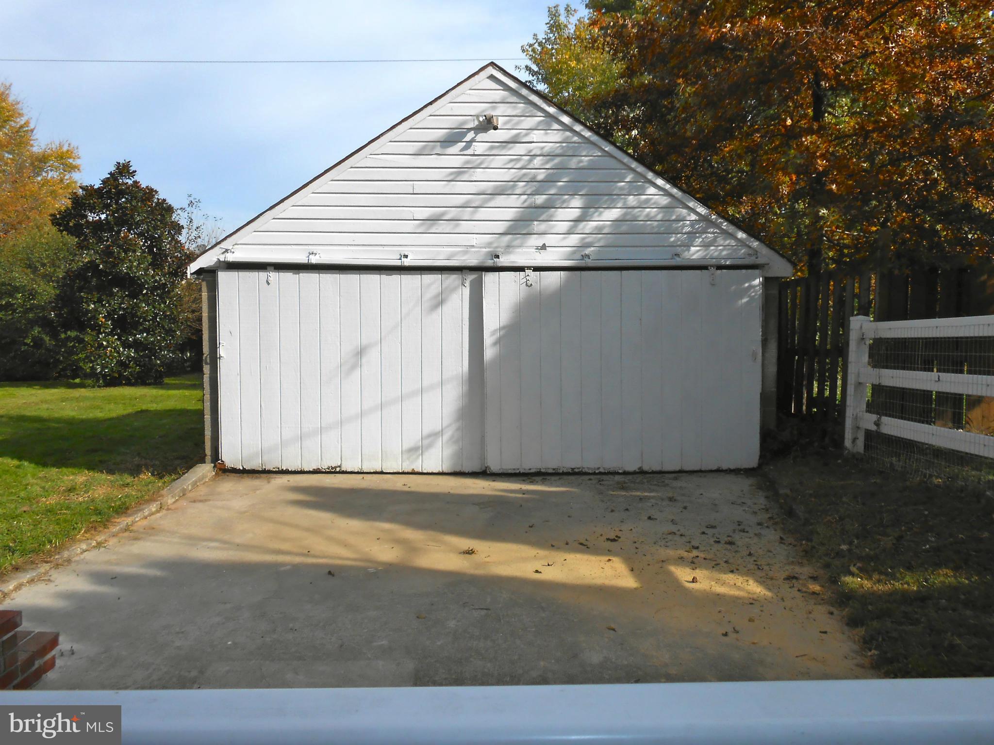 1653 Shookstown Road Frederick, MD 21702 - Photo 25 of 26 Garage
