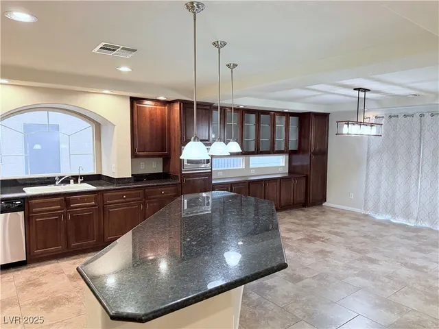 $2,040 | 1137 Sax Fifth Avenue, Henderson, NV 89052