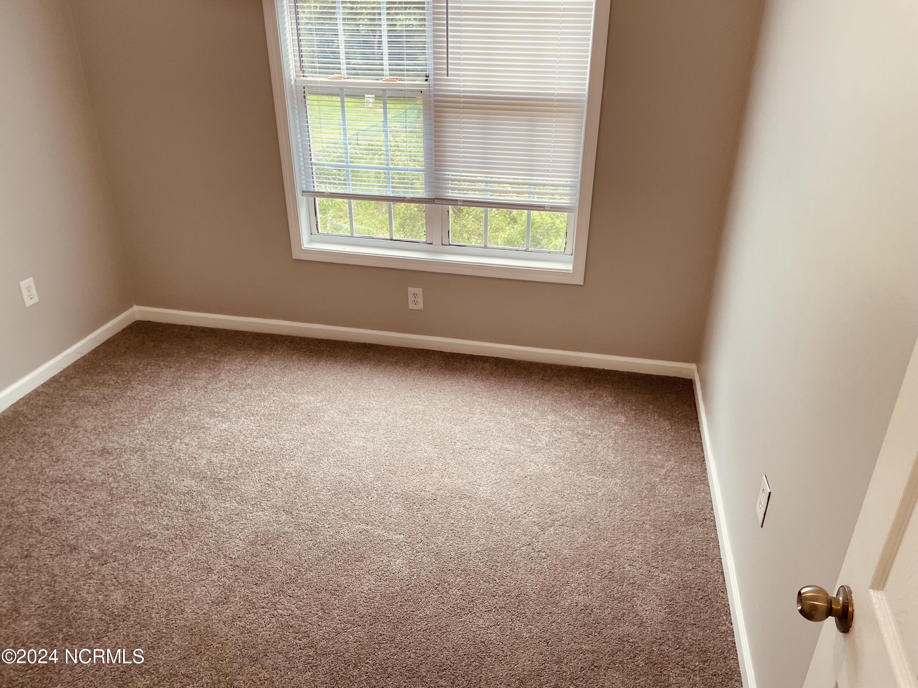 112 Apache Trail Havelock, NC 28532 - Photo 20 of 21 BEDROOM 3