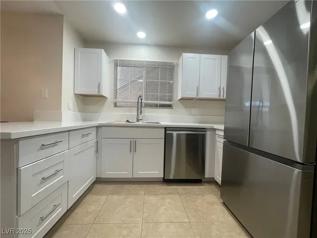 $1,841 | 2200 South Fort Apache Road, Unit 1198, Las Vegas, NV 89117
