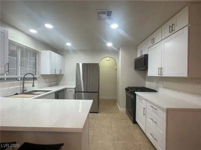 $1,841 | 2200 South Fort Apache Road, Unit 1198, Las Vegas, NV 89117