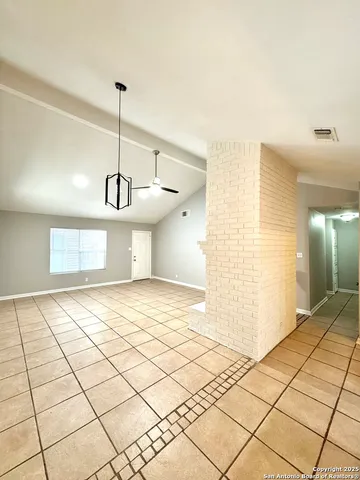 $1,795 | 663 Fern Meadow Drive, Universal City, TX 78148