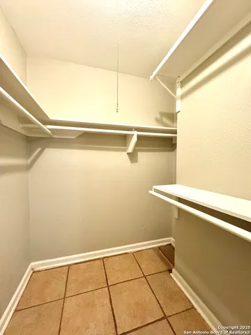 $1,795 | 663 Fern Meadow Drive, Universal City, TX 78148