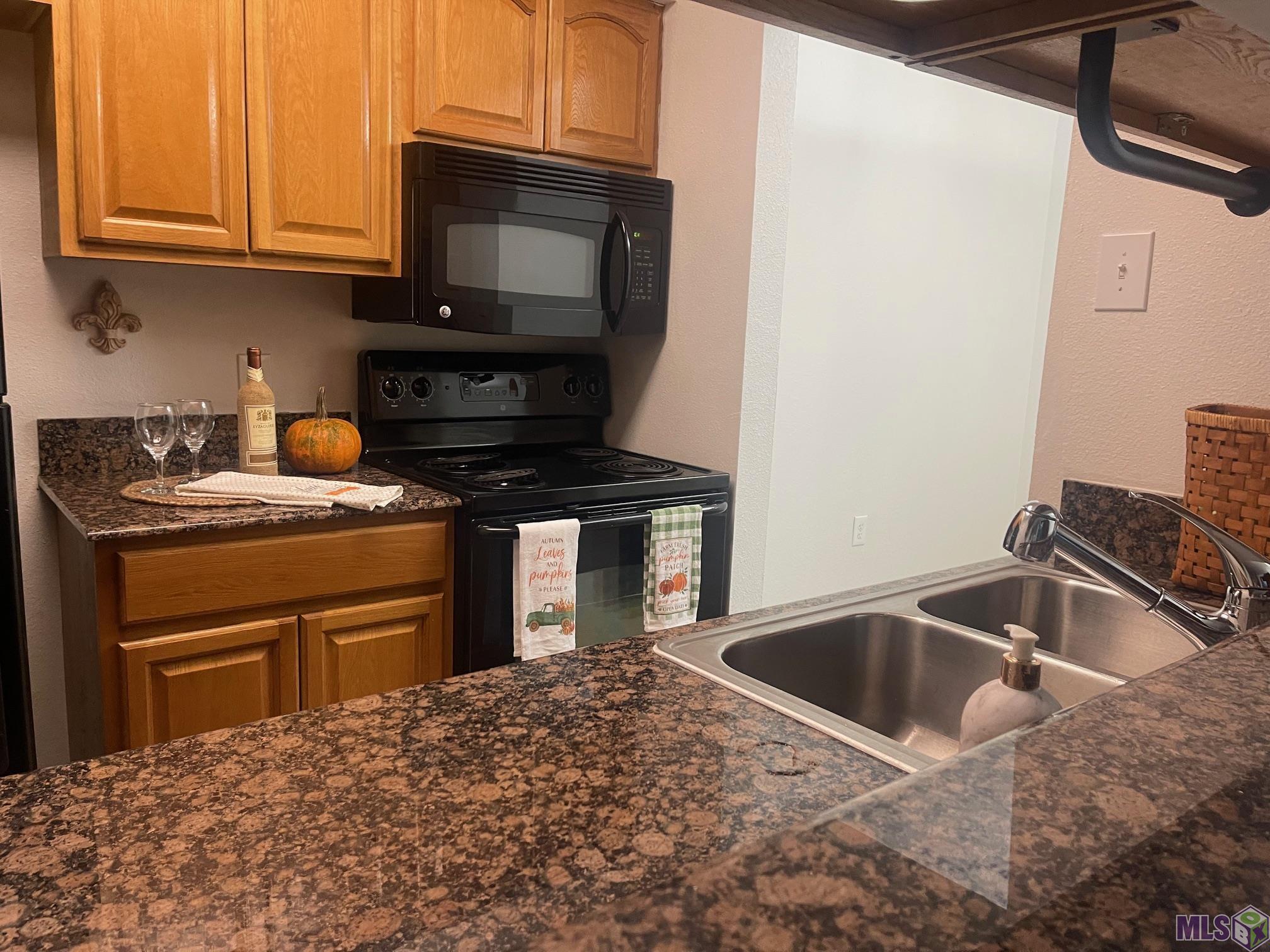 10288 West Winston Avenue, Unit 4 Baton Rouge, LA 70809 - Photo 5 of 10