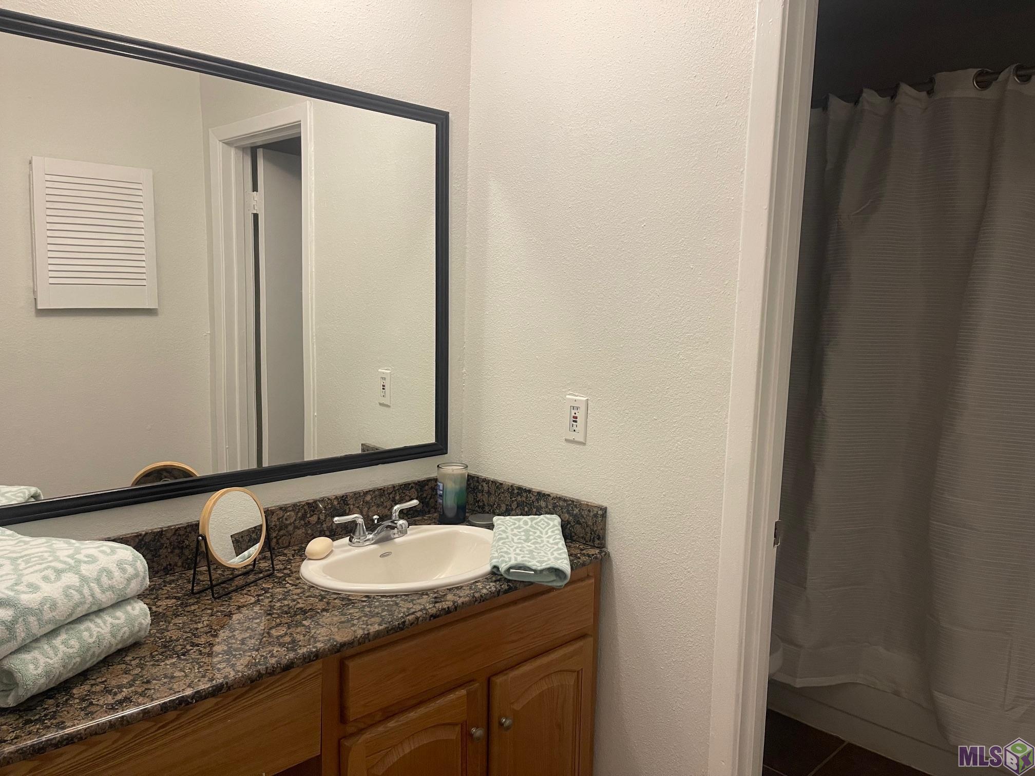 10288 West Winston Avenue, Unit 4 Baton Rouge, LA 70809 - Photo 9 of 10