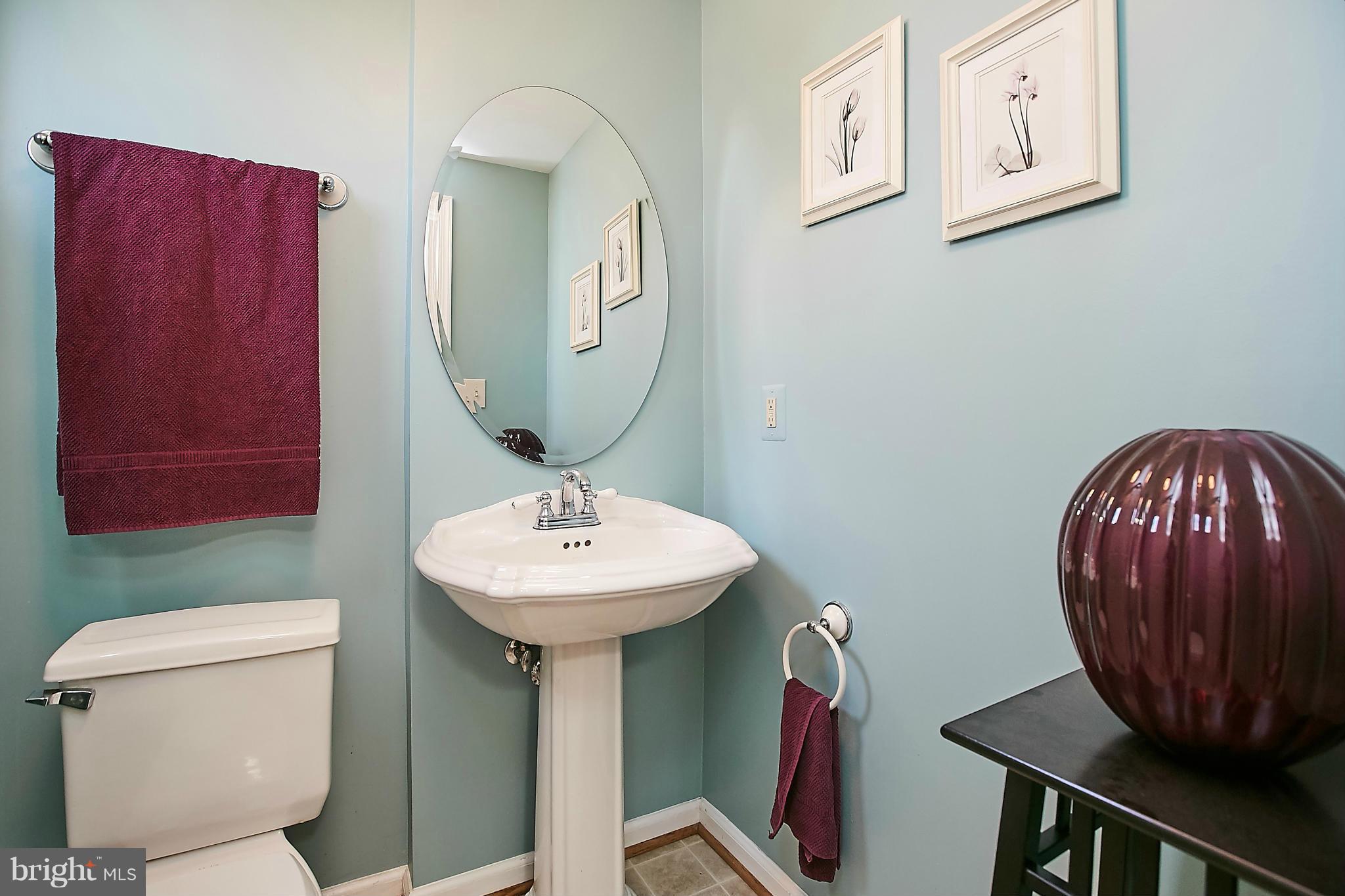 10196 Wavell Road Fairfax, VA 22032 - Photo 14 of 28 Bath
