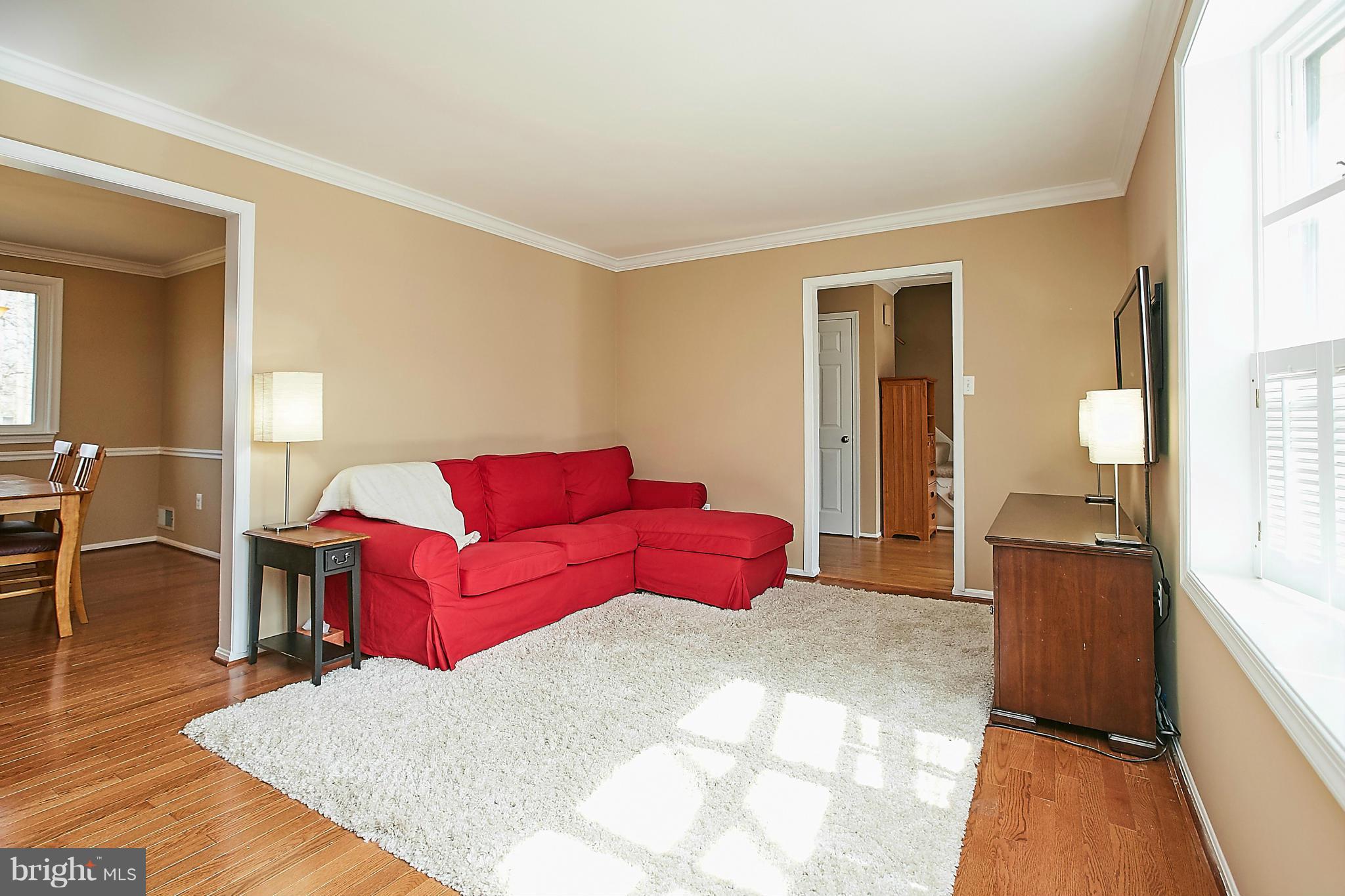 10196 Wavell Road Fairfax, VA 22032 - Photo 7 of 28 Family Room