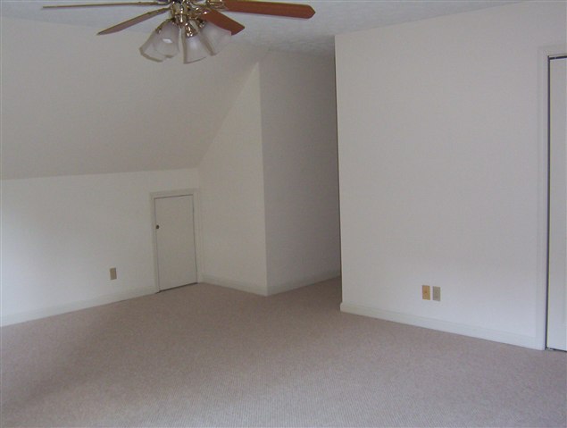100 West Hackney Road Greer, SC 29650 - Photo 17 of 23 Gallery Image 17