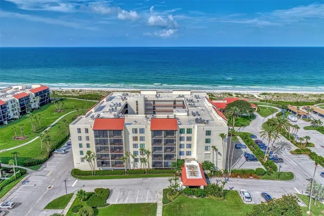 $4,000 | 1945 Gulf Of Mexico Drive, Unit M2414, Longboat Key, FL 34228