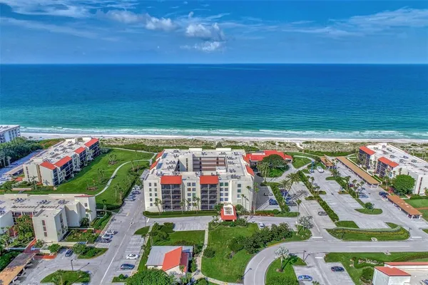 $4,000 | 1945 Gulf Of Mexico Drive, Unit M2414, Longboat Key, FL 34228