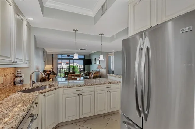 $4,000 | 1945 Gulf Of Mexico Drive, Unit M2414, Longboat Key, FL 34228