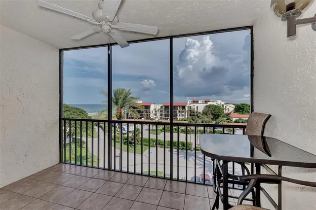 $4,000 | 1945 Gulf Of Mexico Drive, Unit M2414, Longboat Key, FL 34228