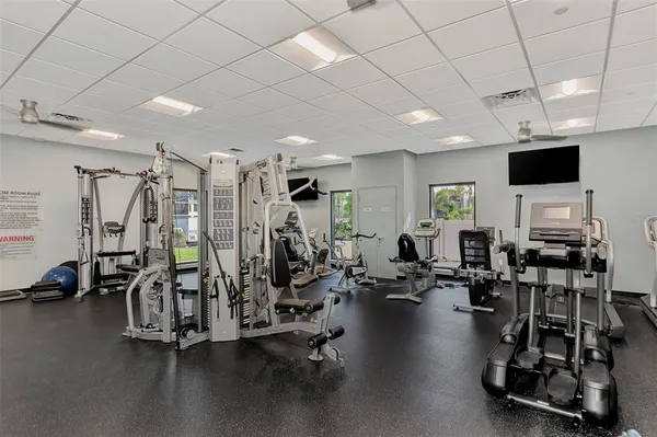 $4,000 | 1945 Gulf Of Mexico Drive, Unit M2414, Longboat Key, FL 34228