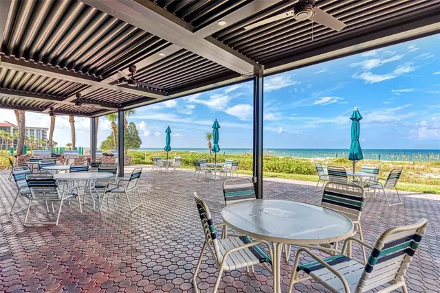 $4,000 | 1945 Gulf Of Mexico Drive, Unit M2414, Longboat Key, FL 34228