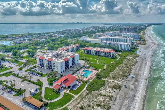 $4,000 | 1945 Gulf Of Mexico Drive, Unit M2414, Longboat Key, FL 34228