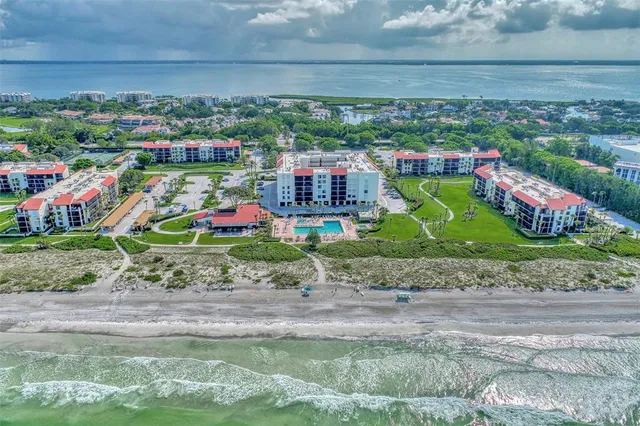 $4,000 | 1945 Gulf Of Mexico Drive, Unit M2414, Longboat Key, FL 34228