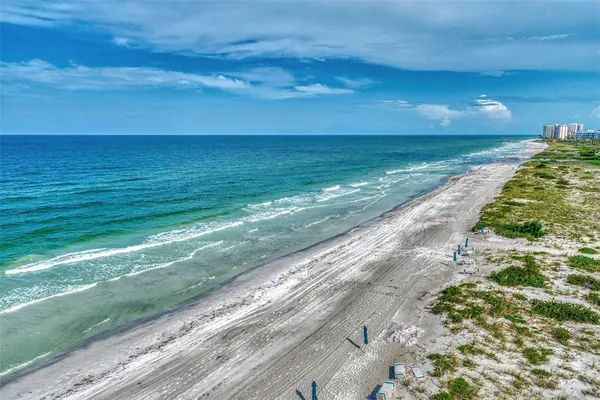 $4,000 | 1945 Gulf Of Mexico Drive, Unit M2414, Longboat Key, FL 34228
