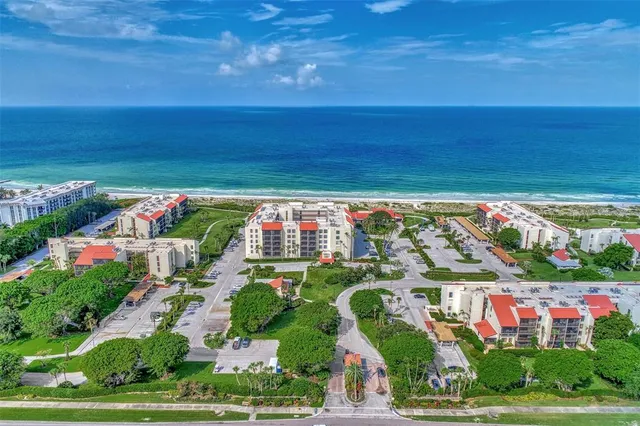 $4,000 | 1945 Gulf Of Mexico Drive, Unit M2414, Longboat Key, FL 34228