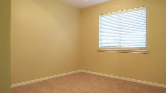 $1,800 | 10926 Waterview Circle, Montgomery, TX 77356