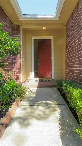 $1,800 | 10926 Waterview Circle, Montgomery, TX 77356