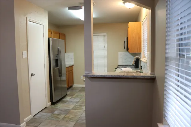 $1,800 | 10926 Waterview Circle, Montgomery, TX 77356