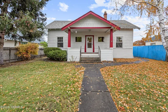 $289,000 | 619 South 15th Avenue, Yakima, WA 98902