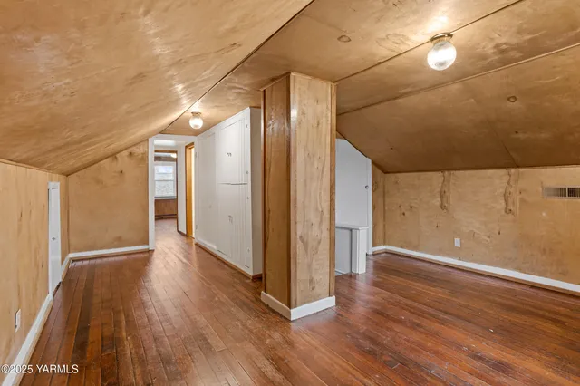 $289,000 | 619 South 15th Avenue, Yakima, WA 98902