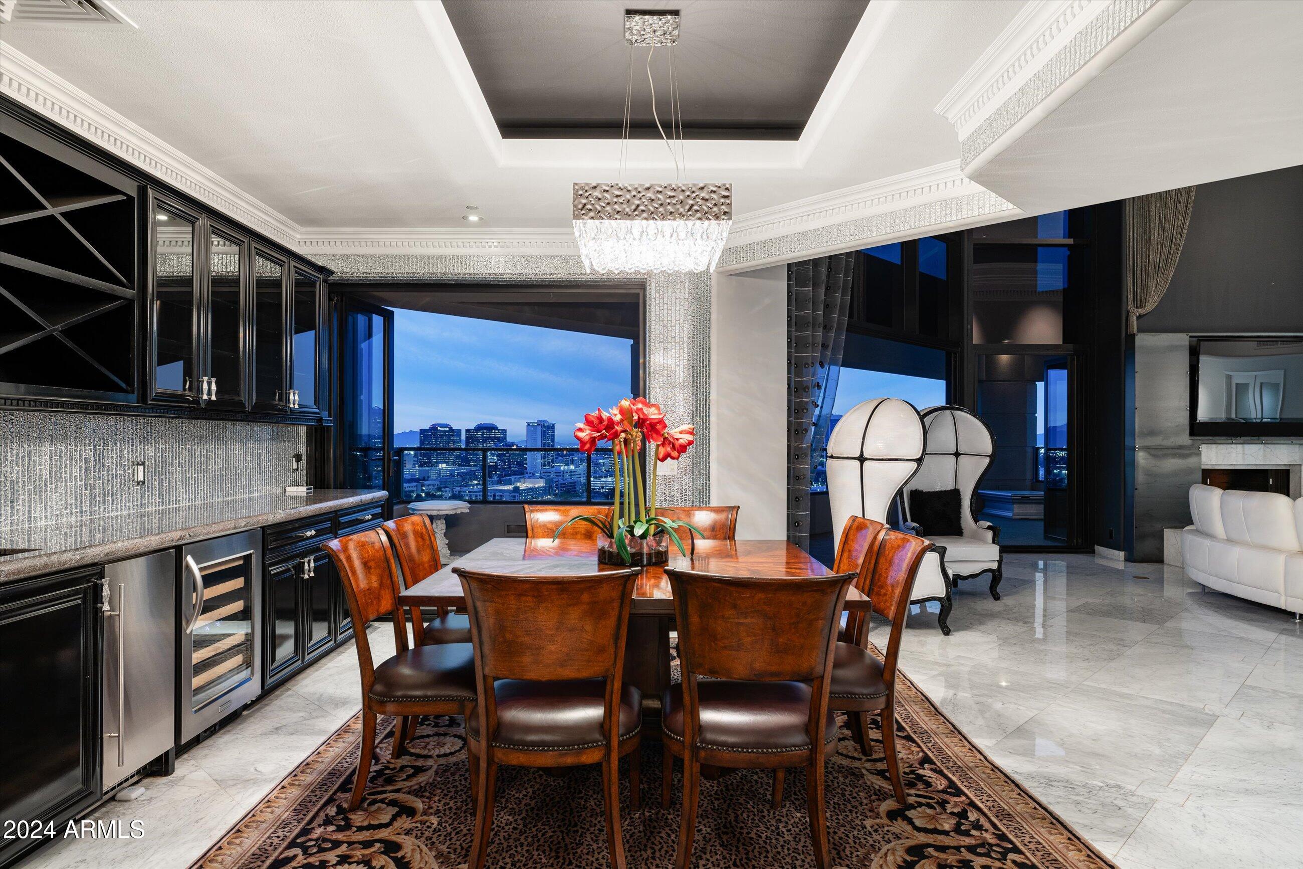 1040 East Osborn Road, Unit 1901 Phoenix, AZ 85014 - Photo 12 of 35 Dining Room