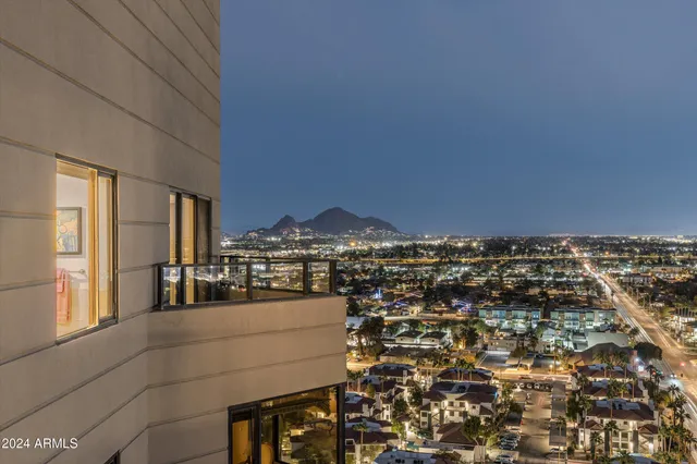 $16,000 | 1040 East Osborn Road, Unit 1901, Phoenix, AZ 85014