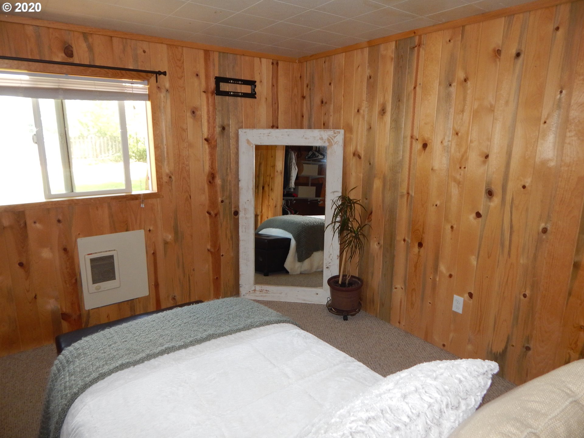 2151 Devos Street Eugene, OR 97402 - Photo 19 of 26 Gallery Image 19