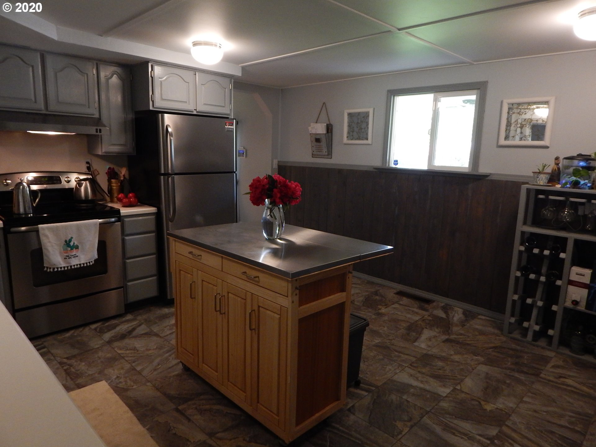 2151 Devos Street Eugene, OR 97402 - Photo 8 of 26 Gallery Image 8