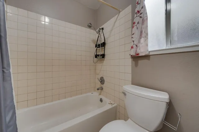 $2,600 | 6014 Ogden Nash Way, Sacramento, CA 95842