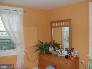 106 Englewood Road Upper Darby, PA 19082 - Photo 4 of 6