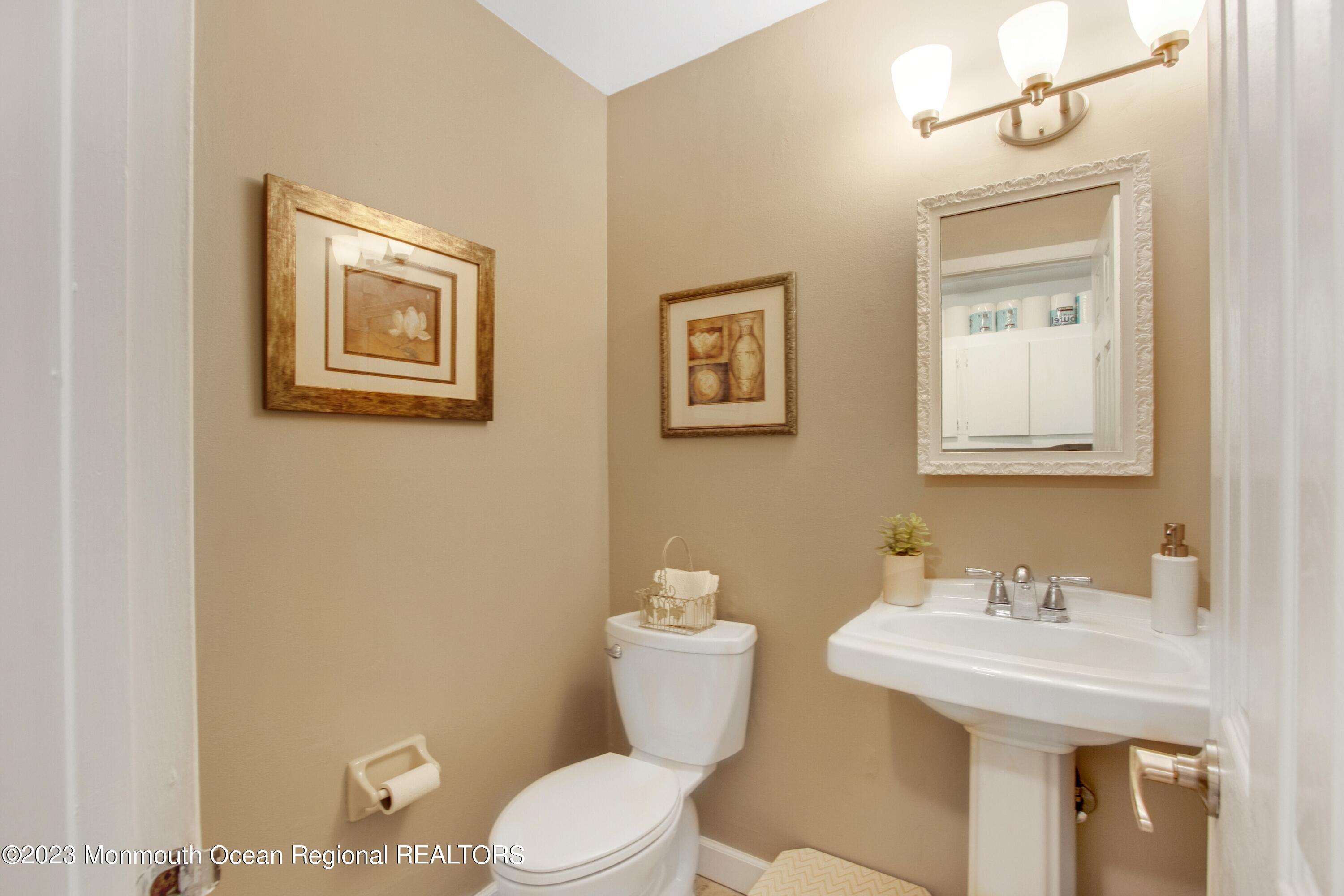 14 Apollo Road Manalapan, NJ 07726 - Photo 17 of 47 _E3A2524_12923613