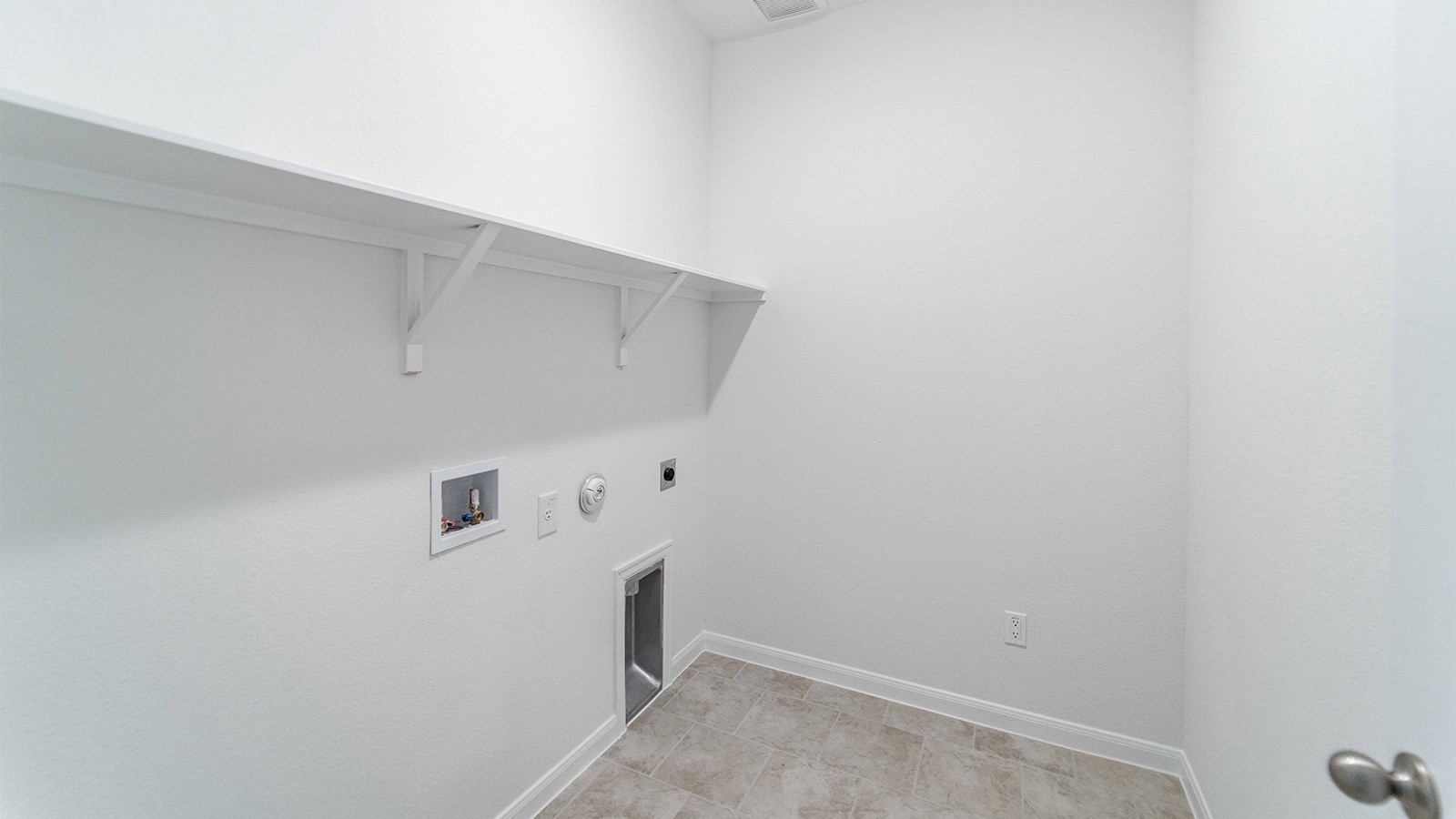 251 Grey Leaf Road Buda, TX 78610 - Photo 14 of 17 Washroom featuring gas dryer hookup, hookup for an electric dryer, and washer hookup