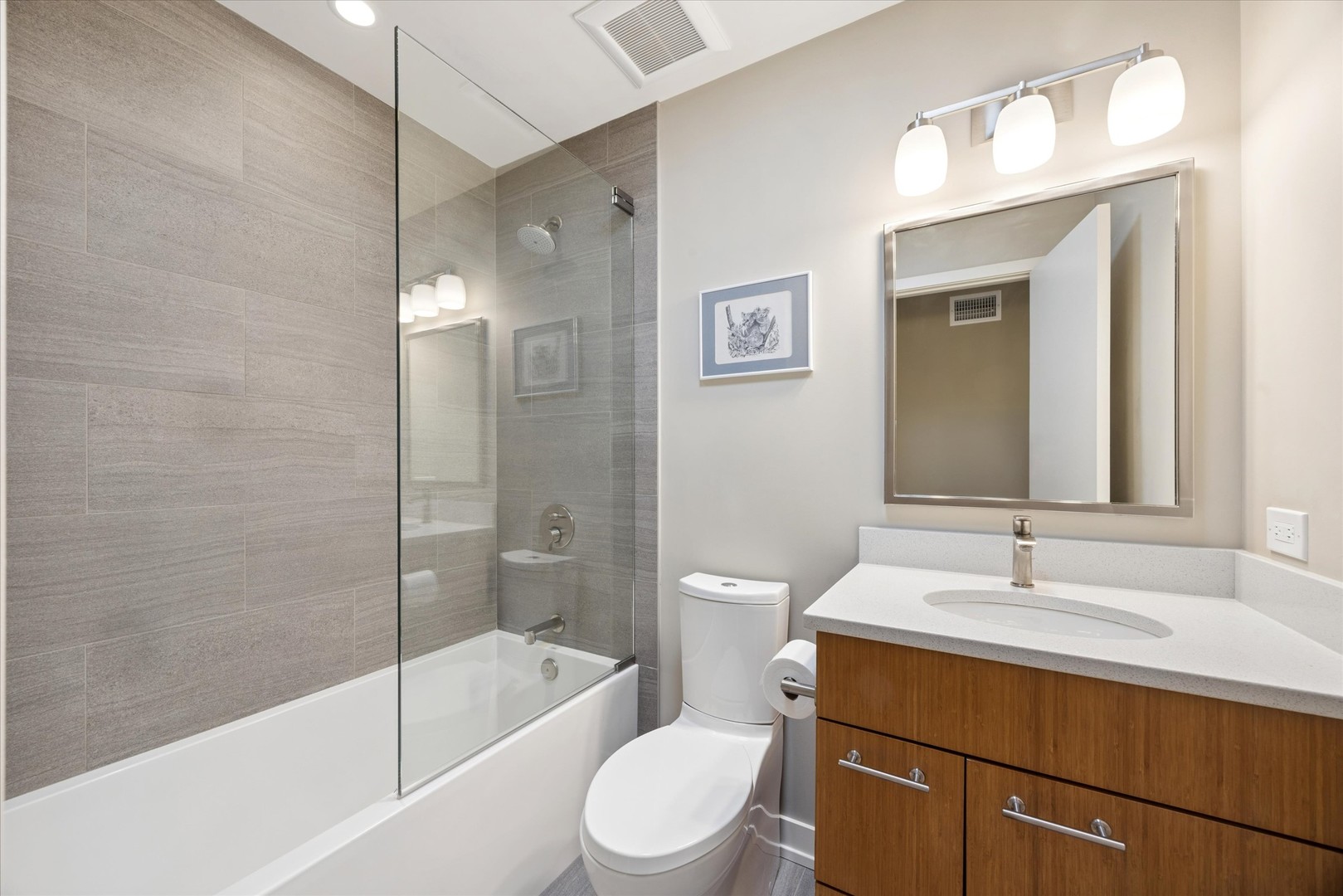 687 Spring Road Elmhurst, IL 60126 - Photo 18 of 31