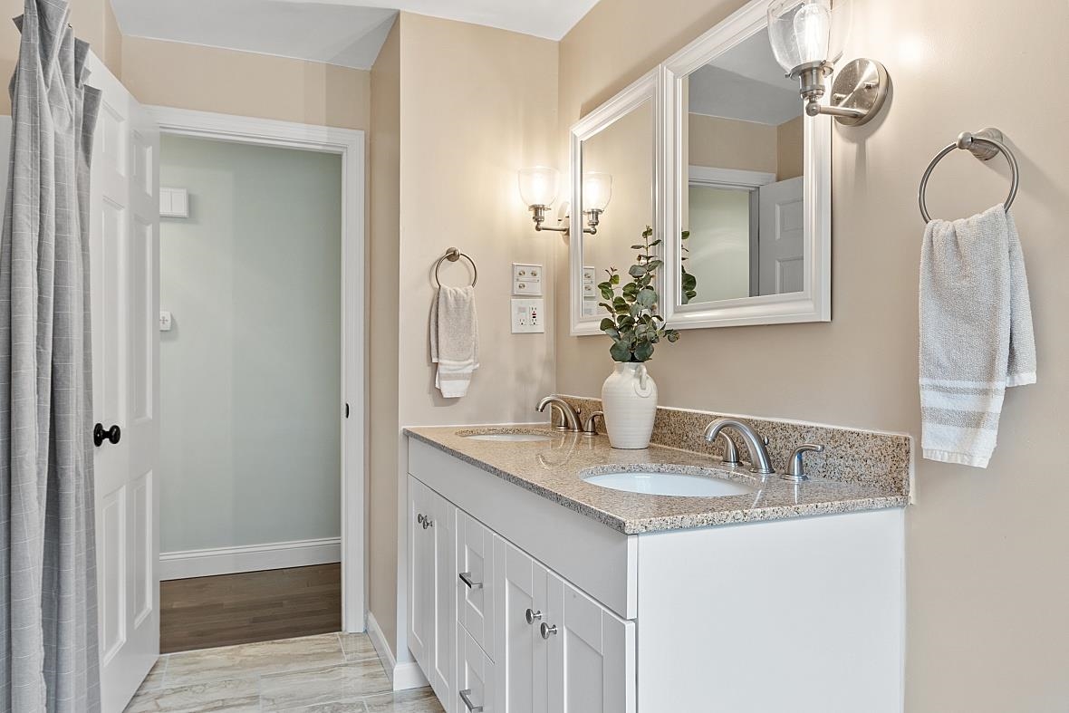 66 Walker Road Atkinson, NH 03811 - Photo 14 of 32